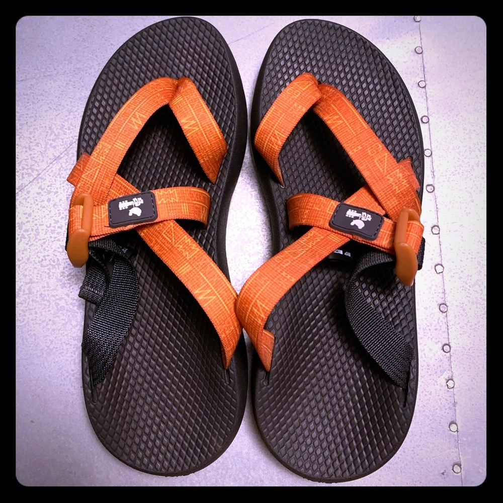 CHACO Women’s TEGU Sport Sandal (9) - LIKE NEW!!!!
